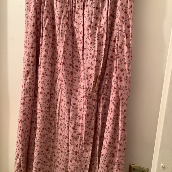 Plus size 24W casual; flowy button down skirt with elasticized waistband - Picture 6 of 10